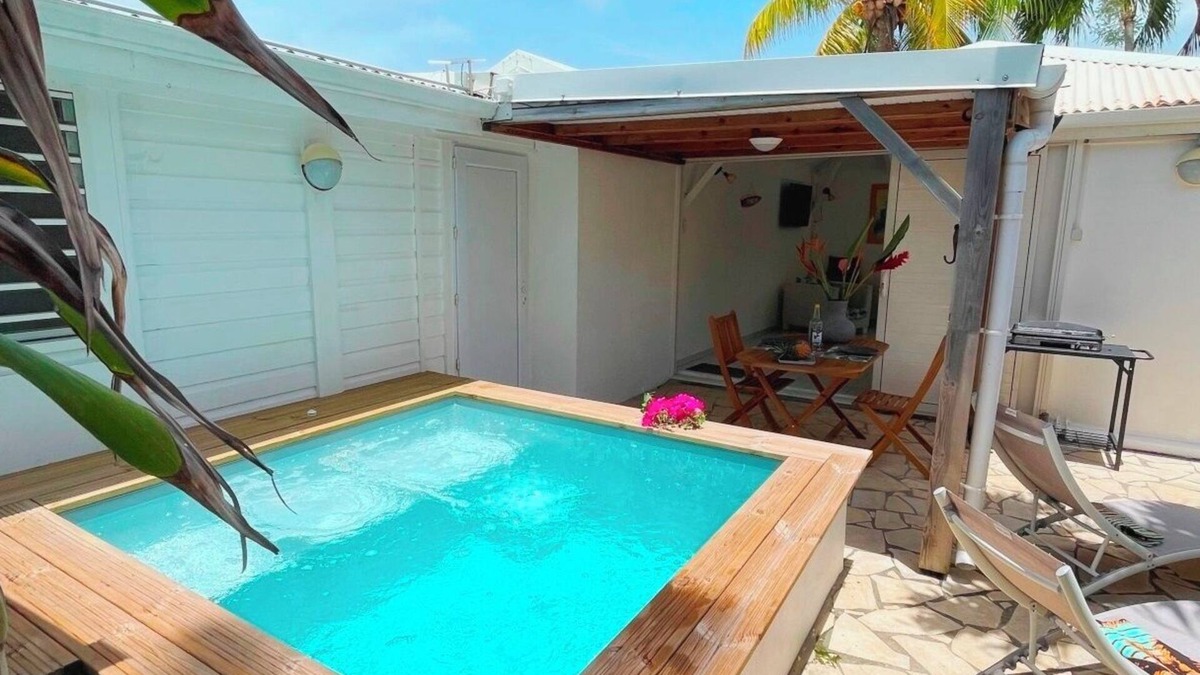 Grande-Terre Villa | Bungalow à Saint François G007 - 1 chambre piscine
