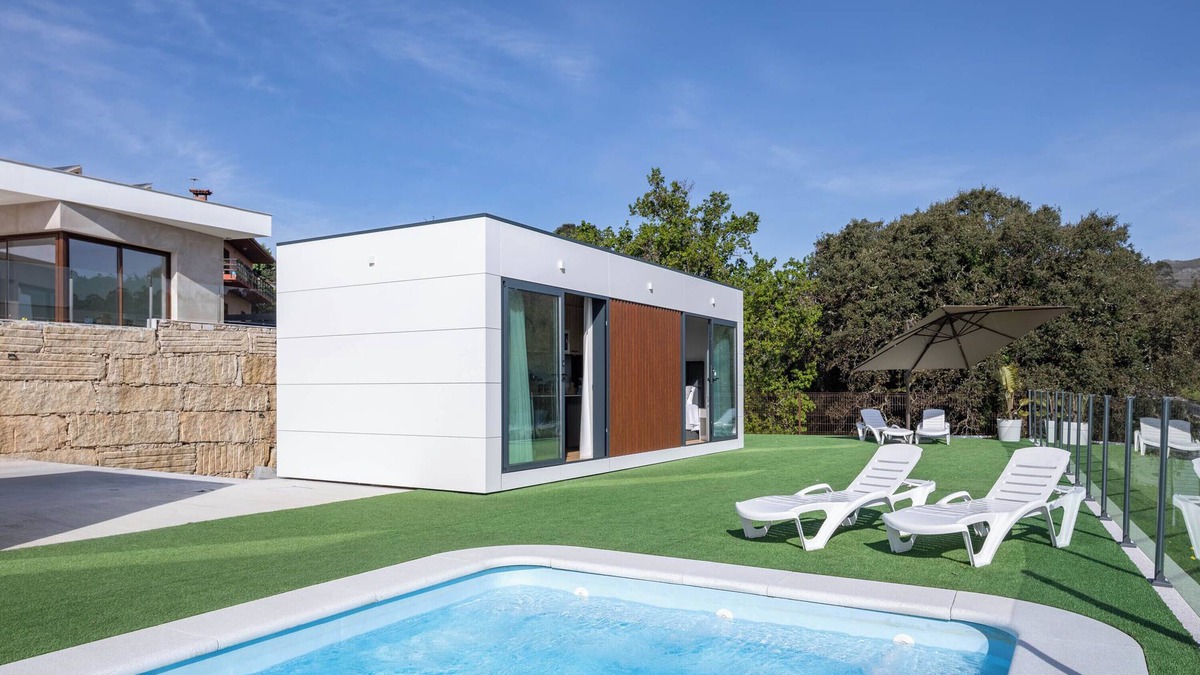 Puebla del Caraminal Apartment | Bungalow '2 Con Piscina En La Playa' with Sea View, Wi-Fi and Air Conditioning