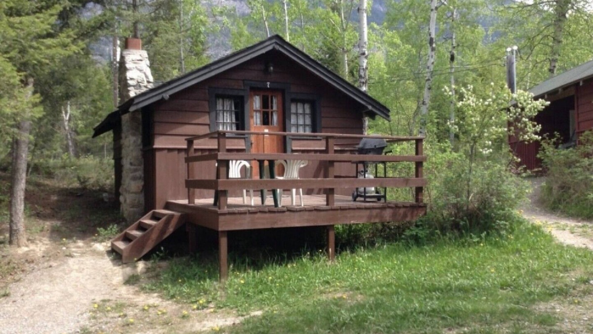 East Kootenay Cabin | Bungalow #6 or #7 2 persons