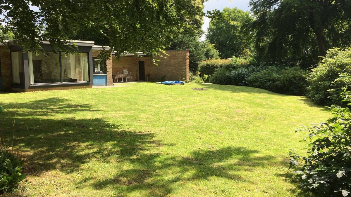 Lindhoft House | Bungalow close to the beach in a quiet forest settlement