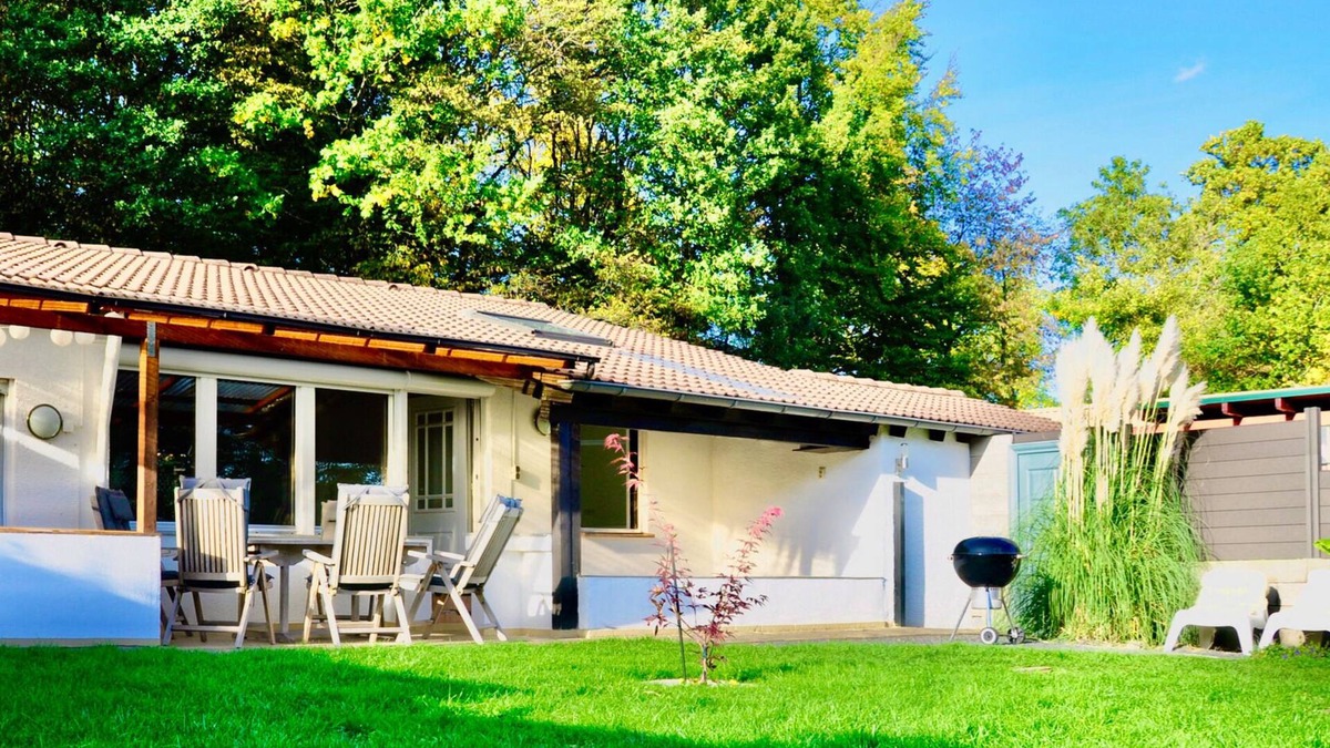 Gunderath House | Bungalow for 4 guests with 100m² in Gunderath (163445)