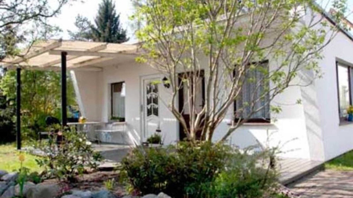 Eldena Apartment | Bungalow - Holiday Accommodation family Warnke
