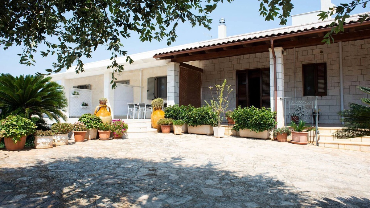 Casalini House | Bungalow in Italy near Coastal Towns