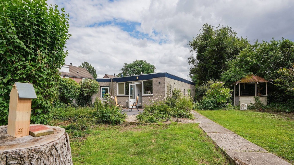 Landgraaf House | Bungalow in Landgraaf with terrace