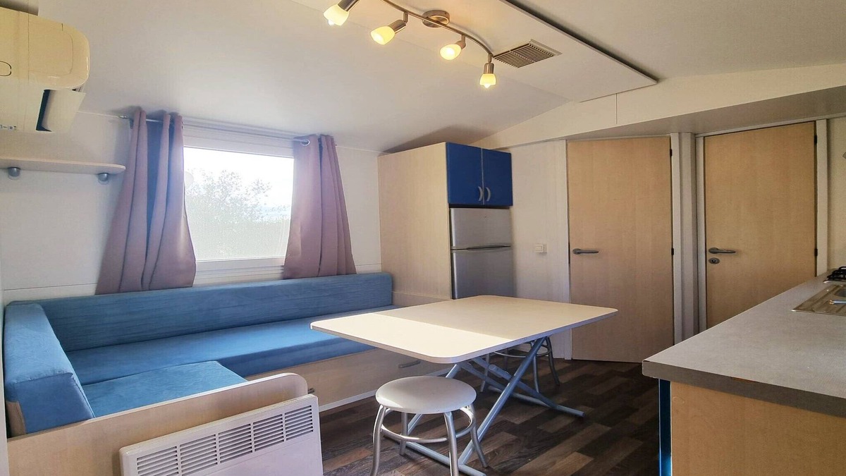 L'Escala House | Bungalow in L’Escala near Sandy Beaches