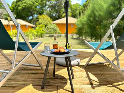 Grand-Bourg Resort | Bungalow La Kawannaise - Piscine, Terrasse, Plage