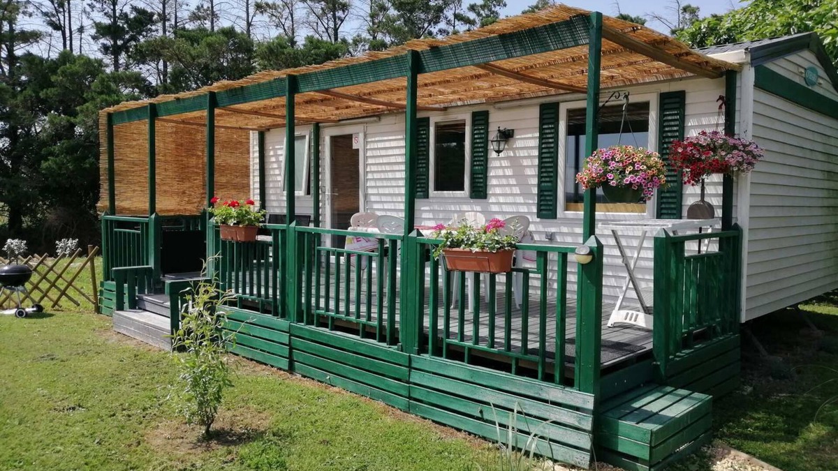 Tarascon House | Bungalow Le Platane with private SPA