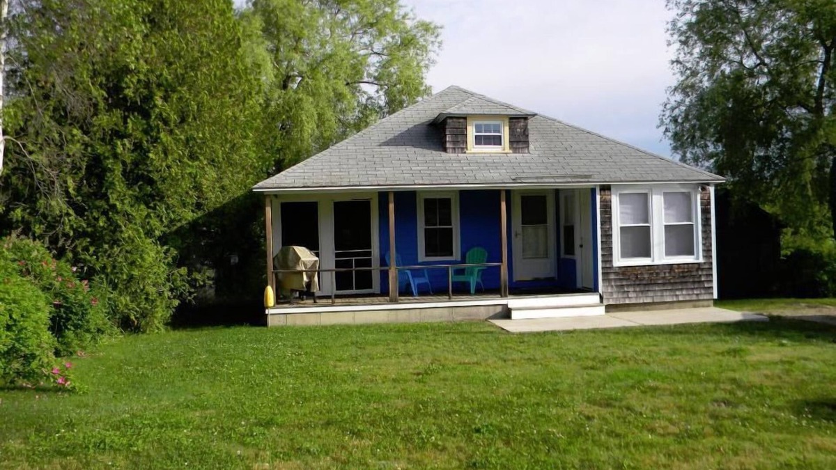Higgins Beach Cottage | Bungalow on Higgins beach
