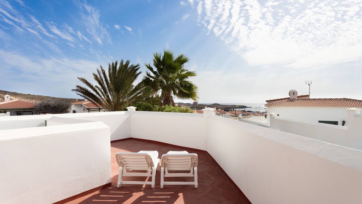 Abades House | Bungalow Santiago 25 with sea view