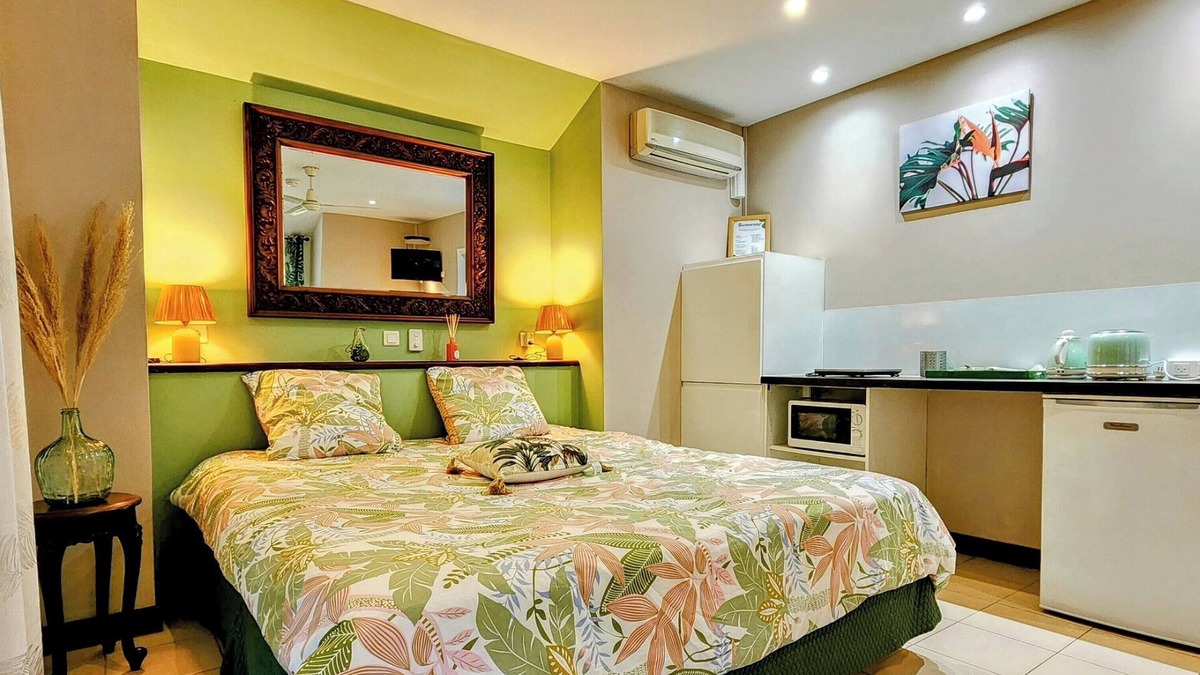Sarramea House | Bungalow Tropical Spa