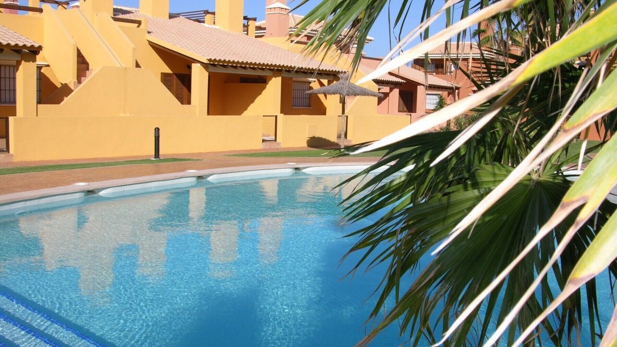 Mar de Cristal Ski Chalet | Bungalow w/private roof terrace and patio, free wifi, communal pool