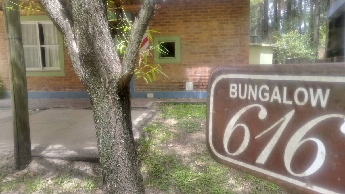 Villa Zorraquin House | Bungalow with garage, for 5 people, with wi fi Restaurants and breakfasts.