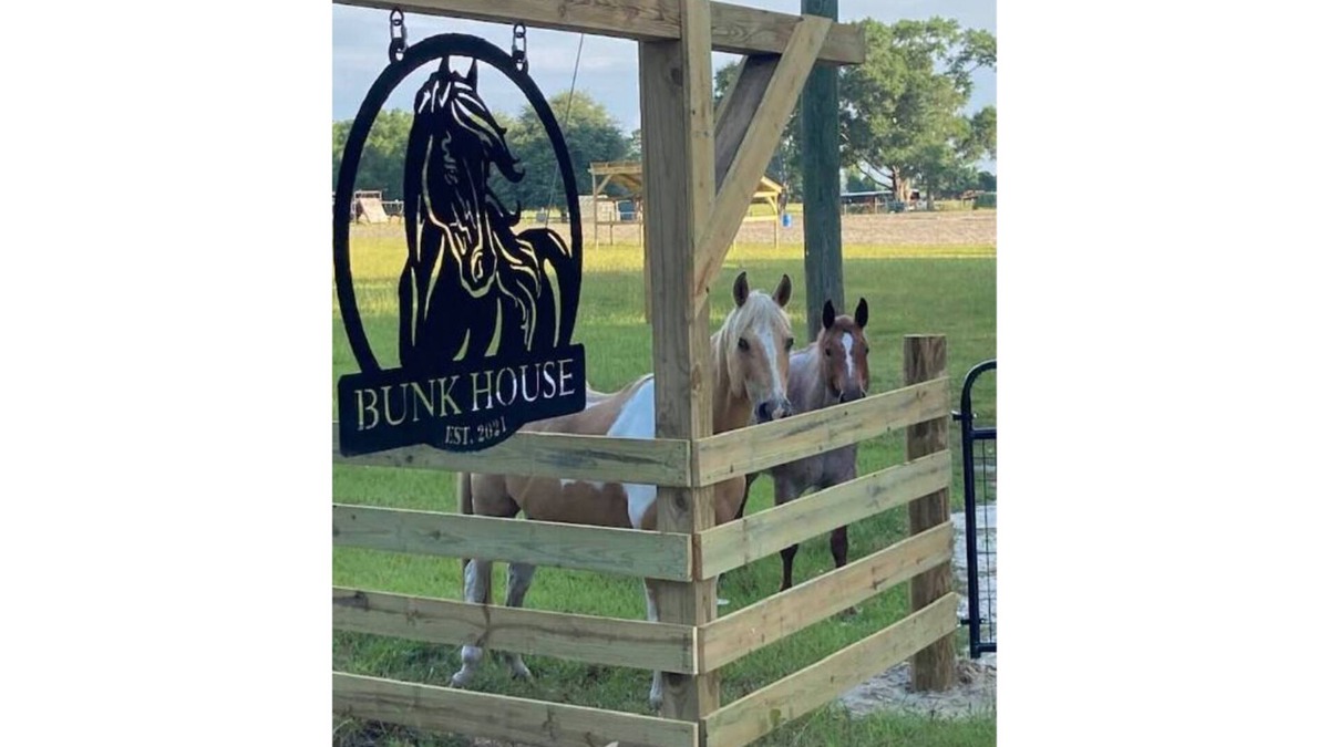 Lake City House | Bunkhouse Farm Stay