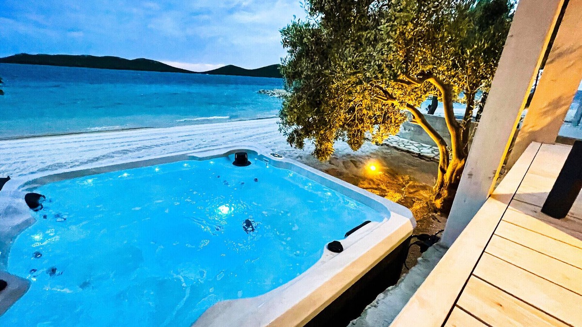 Drage Villa | BUQEZ ECO RESORT - Villa 81 - direct by beach