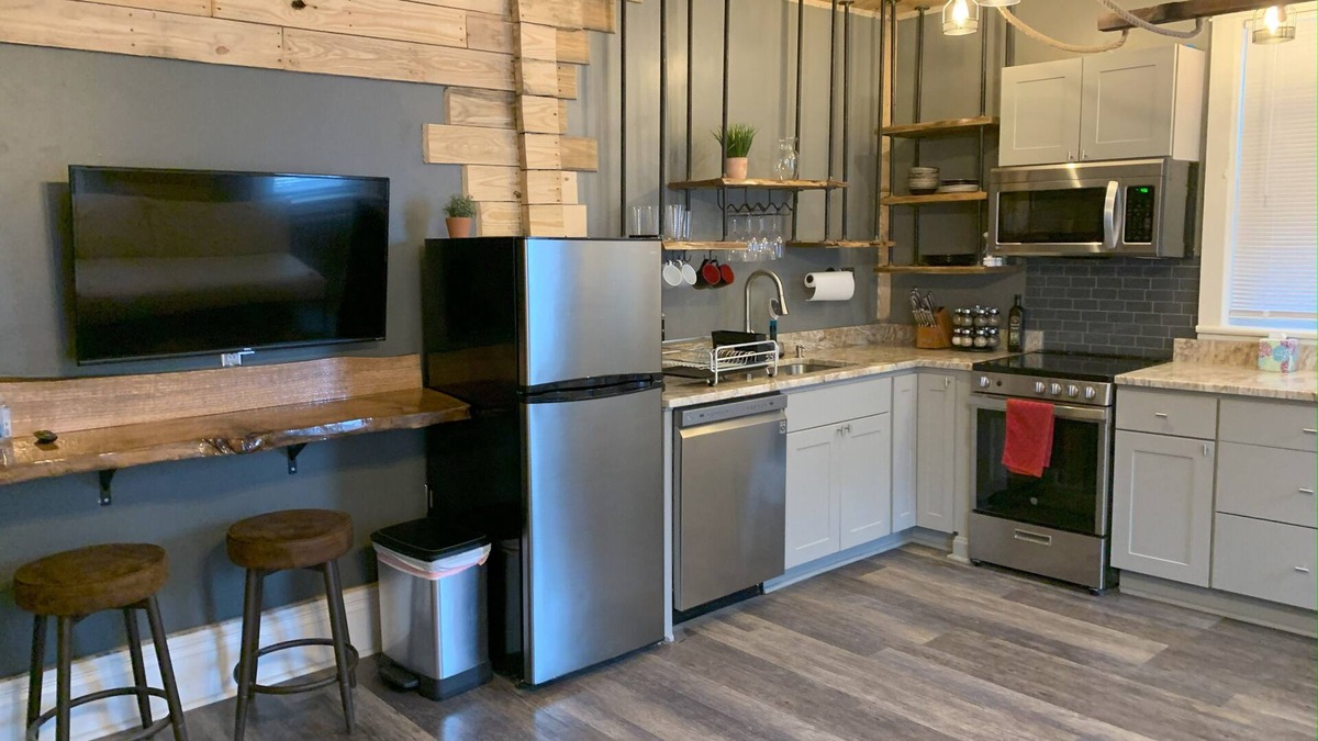 Harrisburg - Hershey Apartment | BurgBnB Riverfront