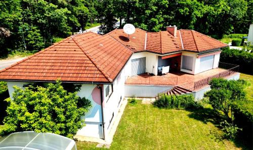 Bad Tatzmannsdorf Villa | Burgenland Hideaway