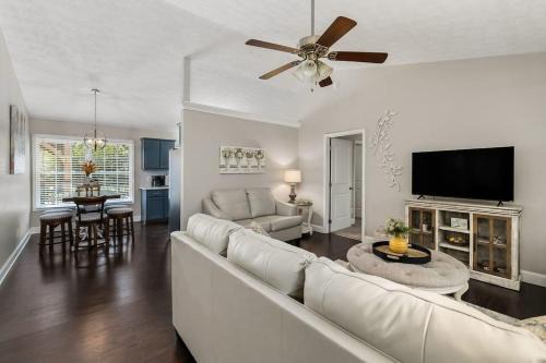 Cookeville House | Burgess Falls bungalow minutes from Cookeville