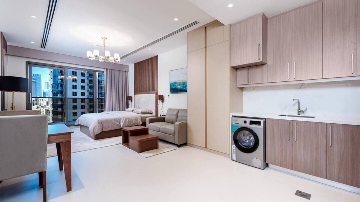 Dubai Sports City Apartment | Burj Dreams - Luxe Studio Stay