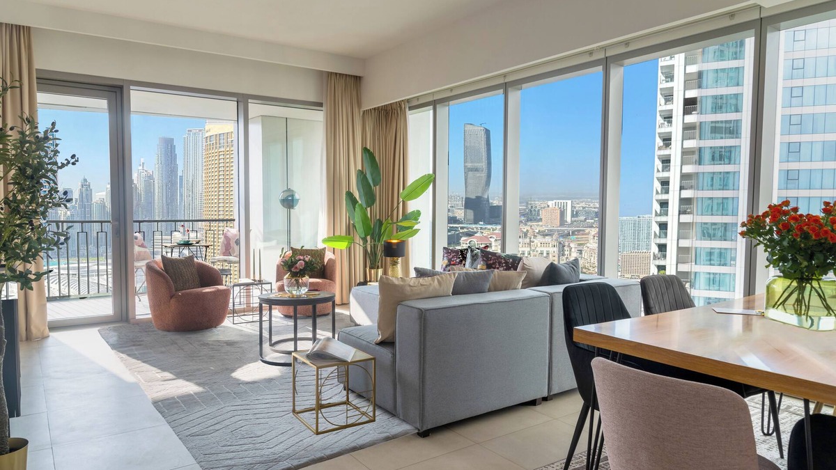 Trade Center Apartment | Burj K +Fountain Life Style XL Home w/Mall Access