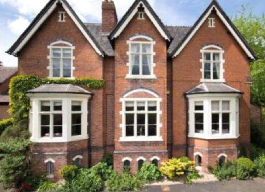 Boraston Bed & Breakfast | Burleigh House B and B
