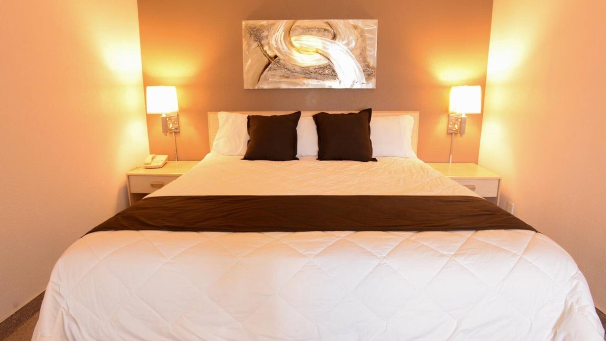 Burlington Hotel | Burlington Inn