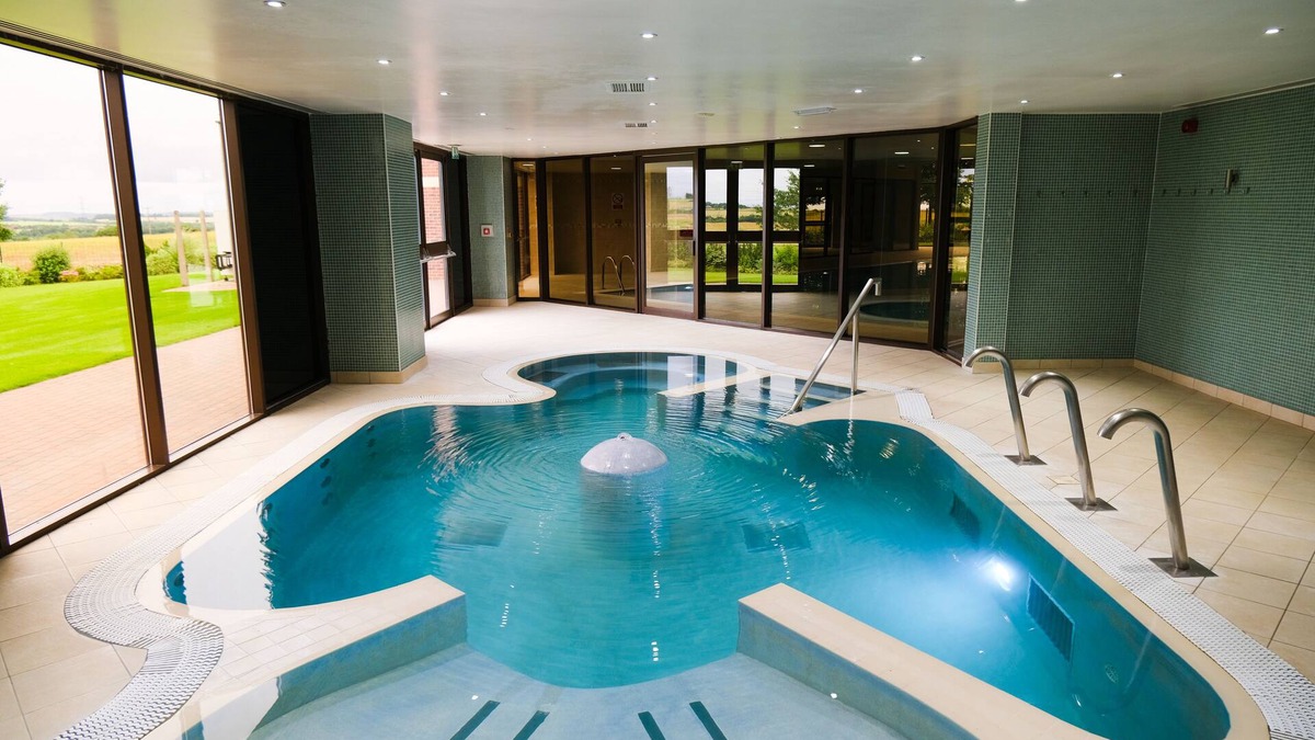 Thurnscoe Hotel | Burntwood Court Hotel