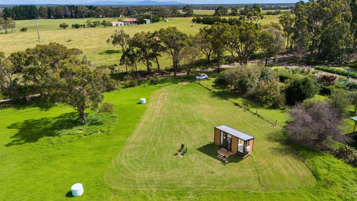 Alberton West House | Bush Retreat 2 by Tiny Away