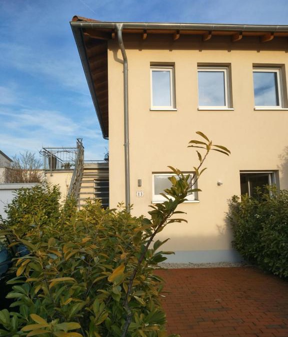 Herzo Base Apartment | Business Apartment Herzobase