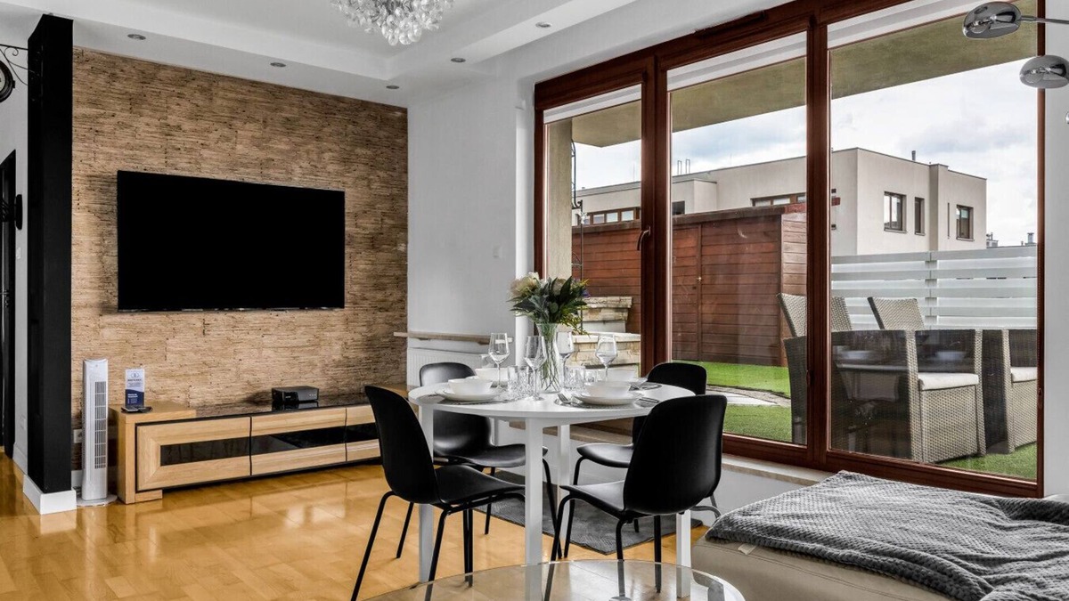Bielany Apartment | Business Apartments - 49m2 Terrace, Parking, Metro by Rentujemy