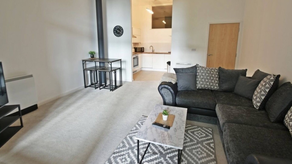Egerton Apartment | Business , Leisure and relocation spacious 1 bed apartment in Bolton