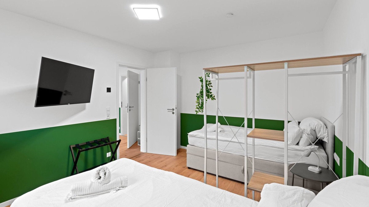 Oberkochen Apartment | Business Travel Dream 2BR 5p | balcony, washer-dryer