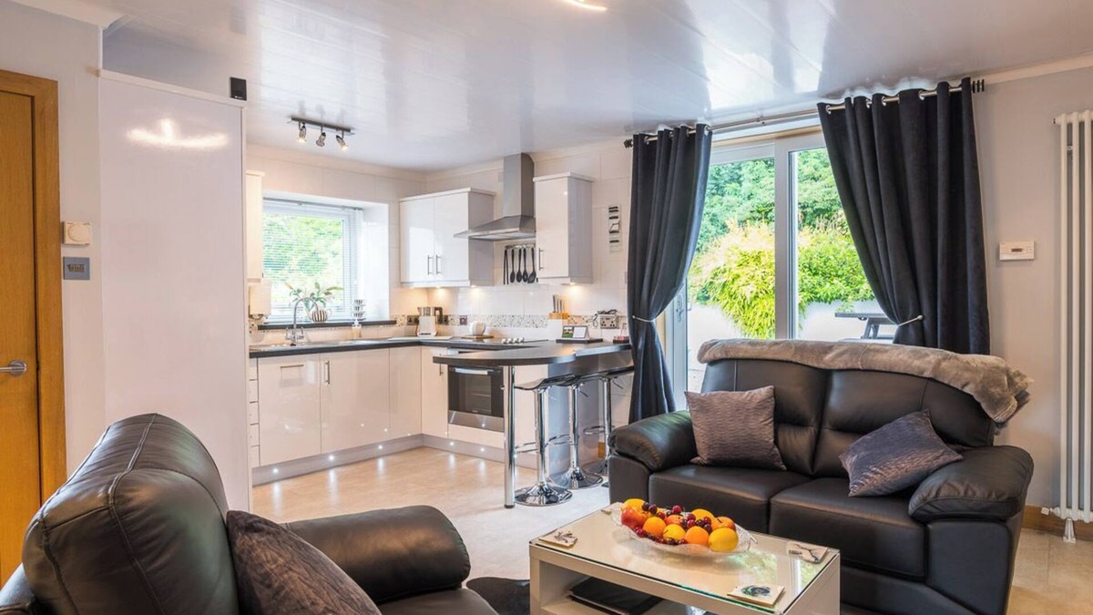 Gatehouse-of-Fleet Cottage | But and Ben Luxury Cottage in the heart of Gatehouse of Fleet