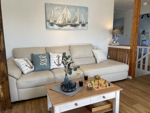 Schwackendorf Apartment | Butterhaus