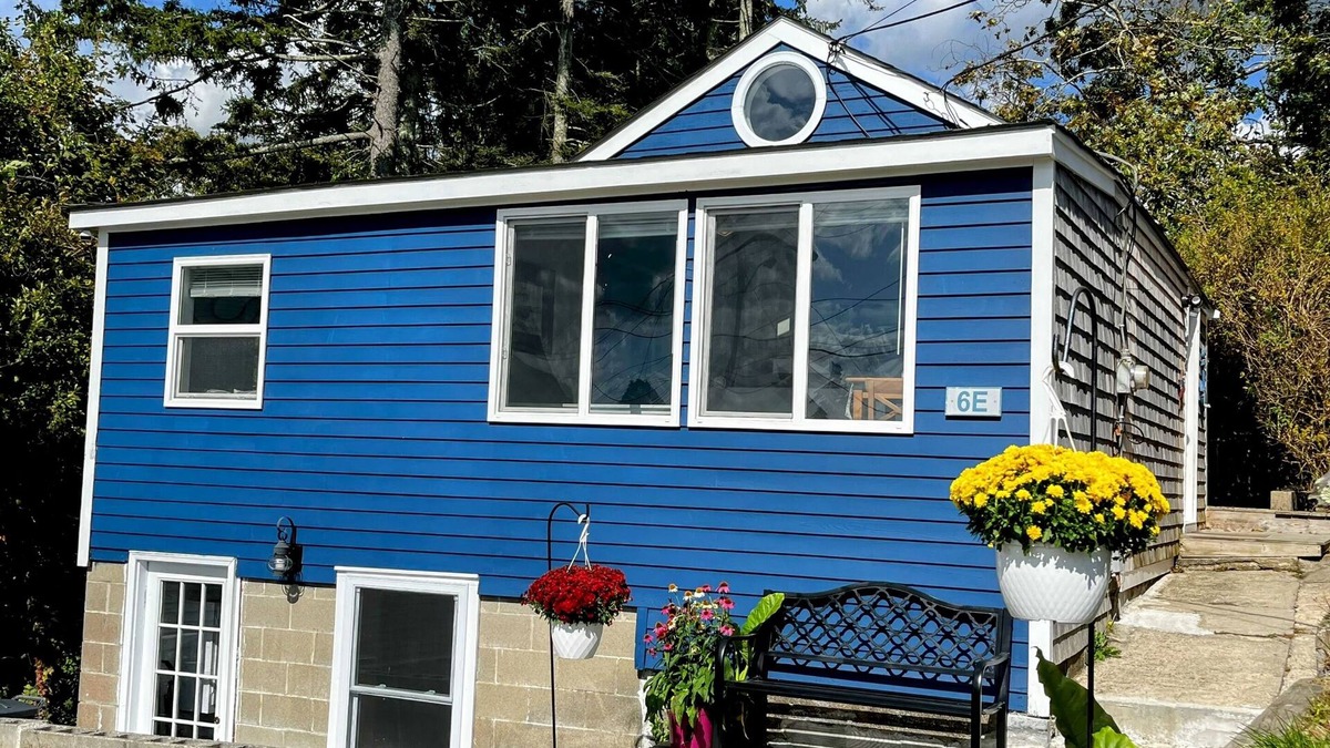 Buzzards Bay House | Buttermilk Bay view, 2 bd room, beach & large deck