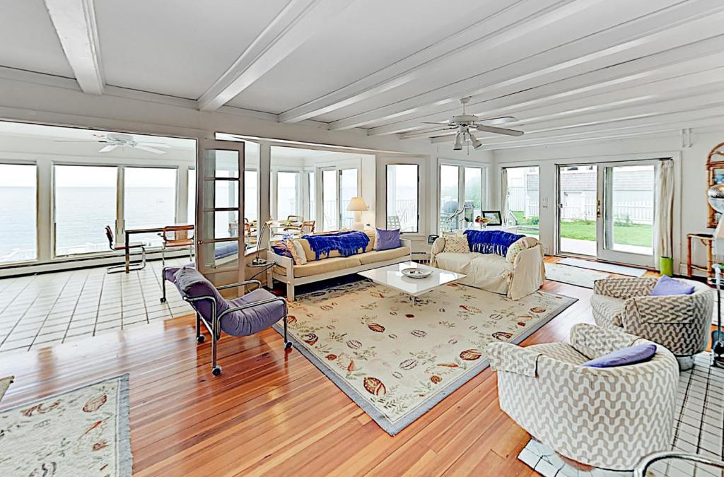 Sagamore Beach House | Buzzard Bay Retreat