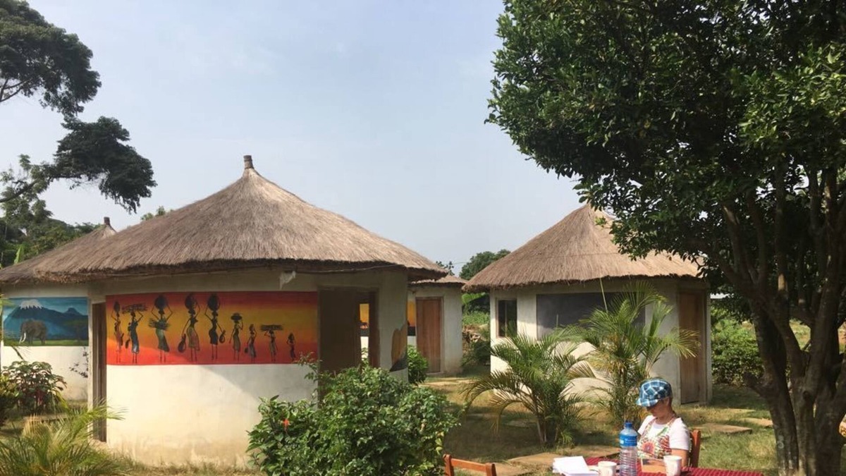Mirongo Bed & Breakfast | Bwiru Village Homestay