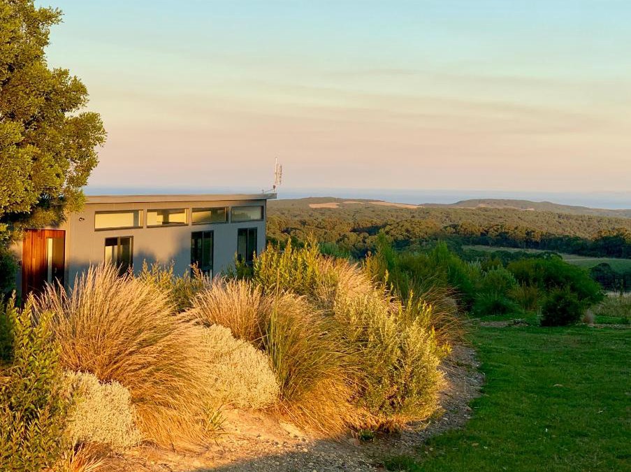 Wattle Hill Apartment | By Moonlight