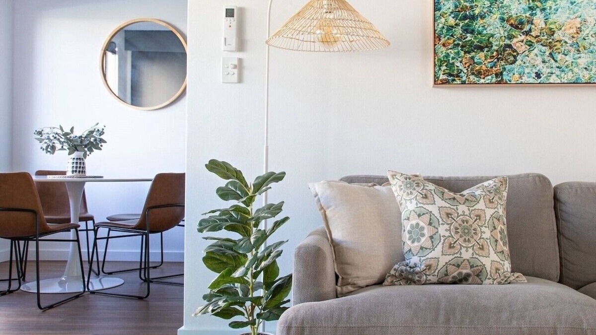 Batehaven Apartment | By the Bay Batehaven: King, Queen, 2 x Singles