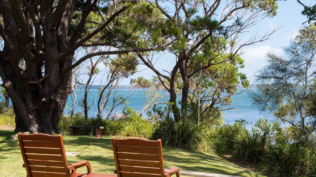 Sanctuary Point Bed & Breakfast | BY THE BEACH B&B SELF CONTAINED APARTMENTS - BEACH FRONT - ROMANTIC GETAWAYS