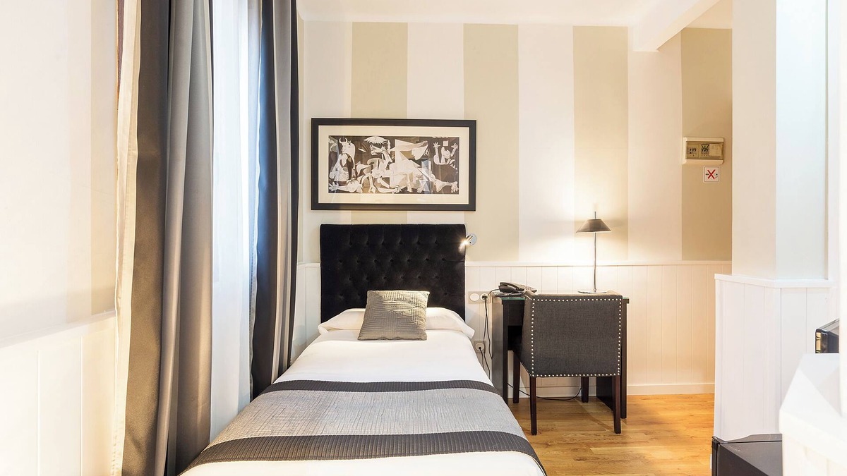 Monte Sancha Hotel | BYPILLOW California