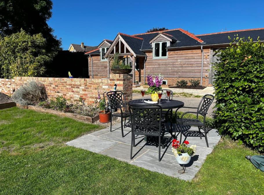 New Forest District Apartment | Byre - Farm Cottage on 9 acre Equestrian Small Holding