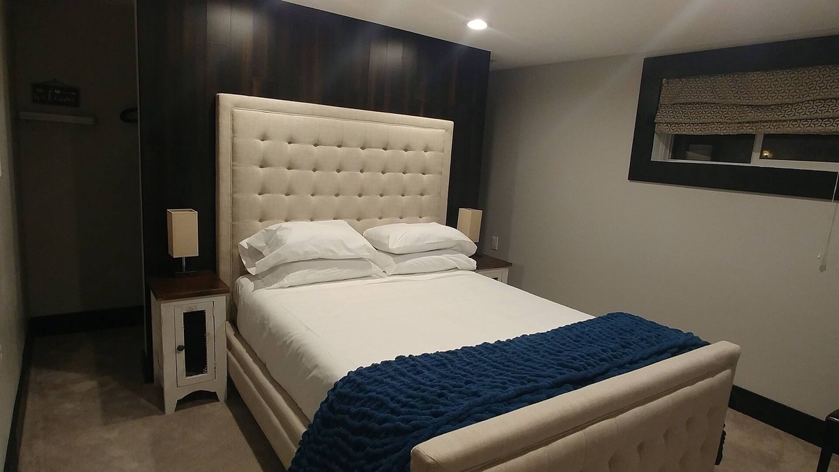 Sunset Heights Apartment | BYU AND UVU , CLEAN, QUIET, GREAT FOR COUPLES