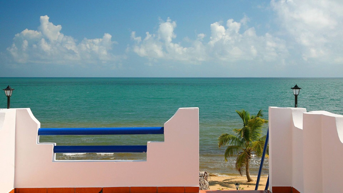 Sittee River Villa | Welcome to One of the Best Sandy Beaches in Belize!