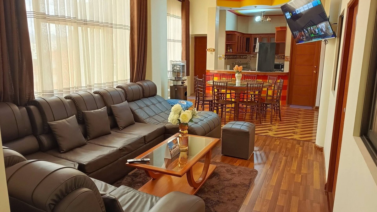 Downtown La Paz Apartment | Céntrico y Amplio Departamento