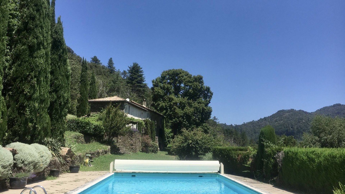 Saumane House | Cévennes, magnificent house, large swimming pool, nature, superb view