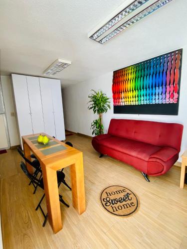 Leon Apartment | Cómodo y Pintoresco Depa Al sur de La Ciudad!