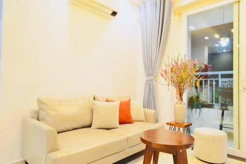 Binh Chanh Apartment | Căn hộ 2PN, 2WC tầng 25 2 bedrooms luxury apartment