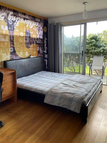 Bundoora House | c 交通便利民宿旅店Queen room near business district