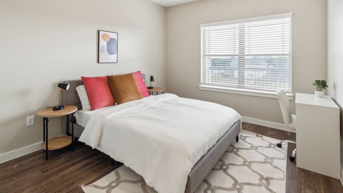 Willowbrook Apartment | C Creek 8302 I New Construction 2Bd Apt I Gated
