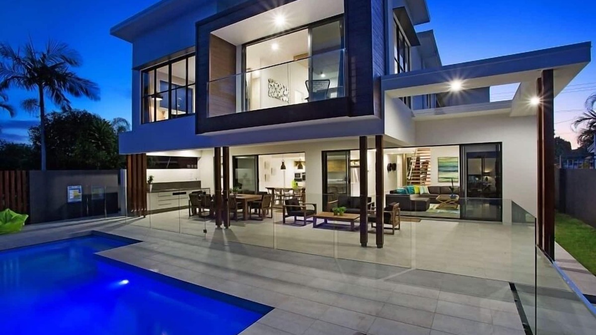 Broadbeach Waters House | C`est La Vie – This is definitely the life